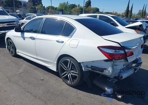 2016 Honda Accord Sport z USA, uszkodzony, nr VIN 1HGCR2F67GA226116